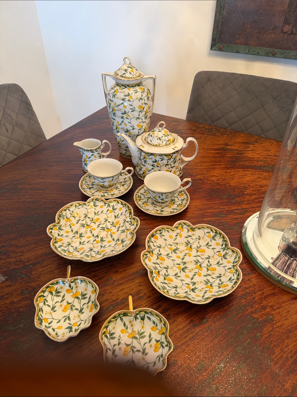 Porcelain Lemon-Pattern Tea Set - White and Yellow